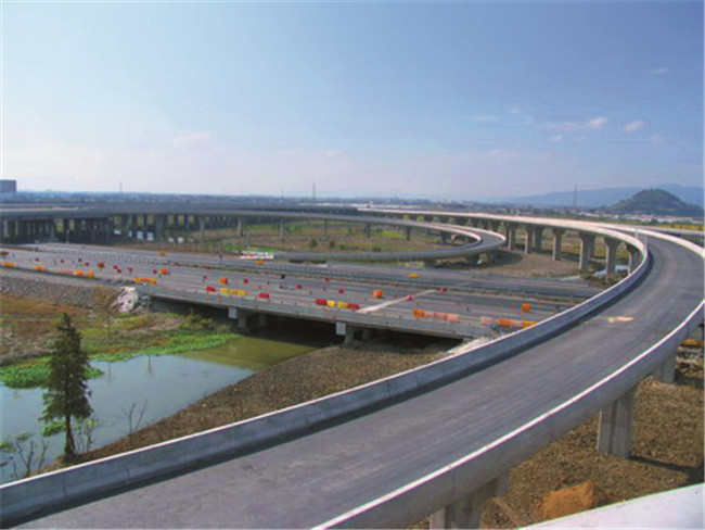 公司承建浙江寧波繞城高速高架橋工程